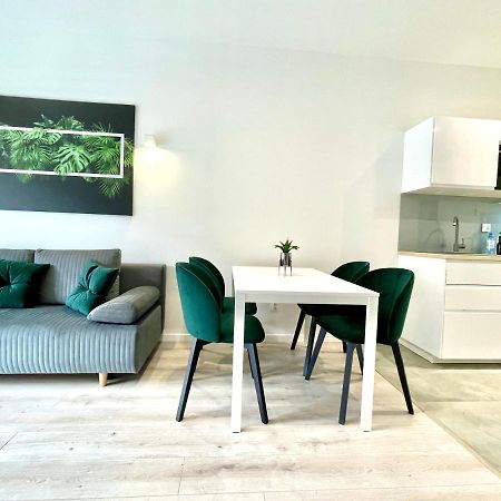 Modern Green Apartment Krakau Buitenkant foto