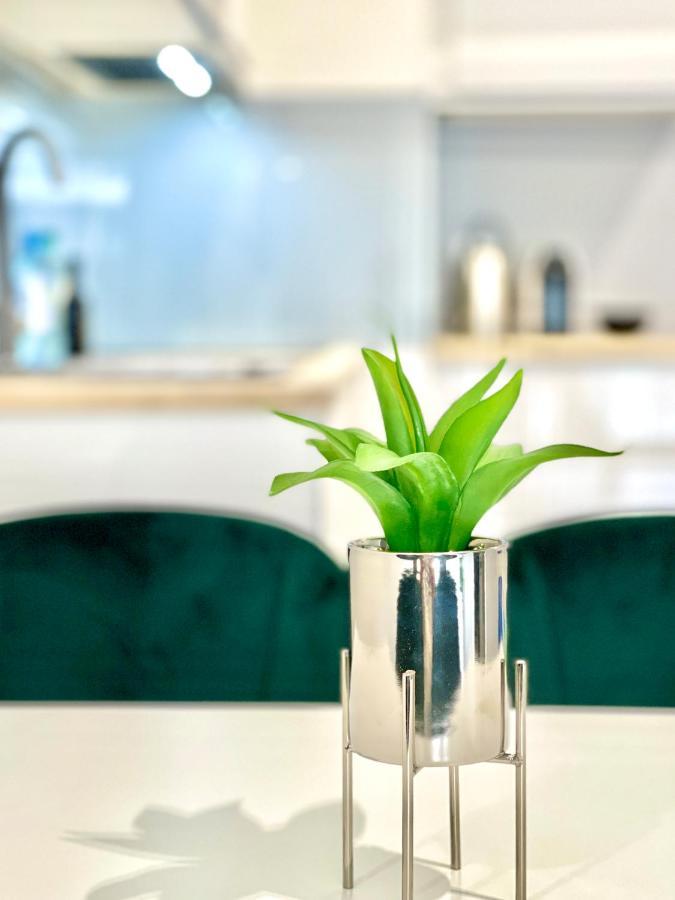 Modern Green Apartment Krakau Buitenkant foto