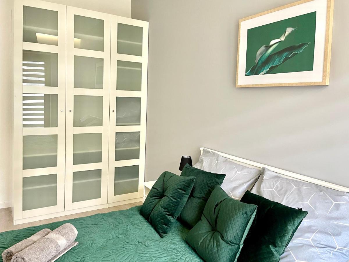 Modern Green Apartment Krakau Buitenkant foto