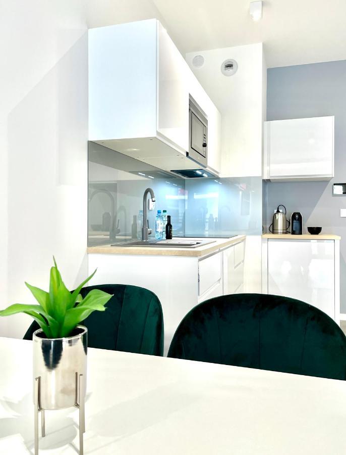 Modern Green Apartment Krakau Buitenkant foto